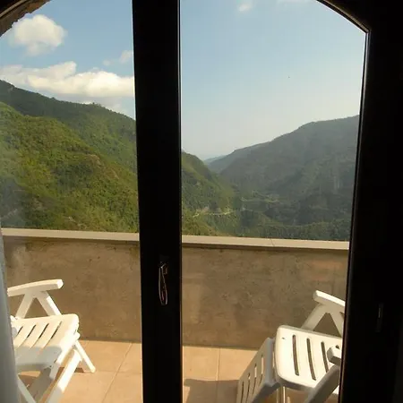 Casa Nel Magico Borgo Di * Glori